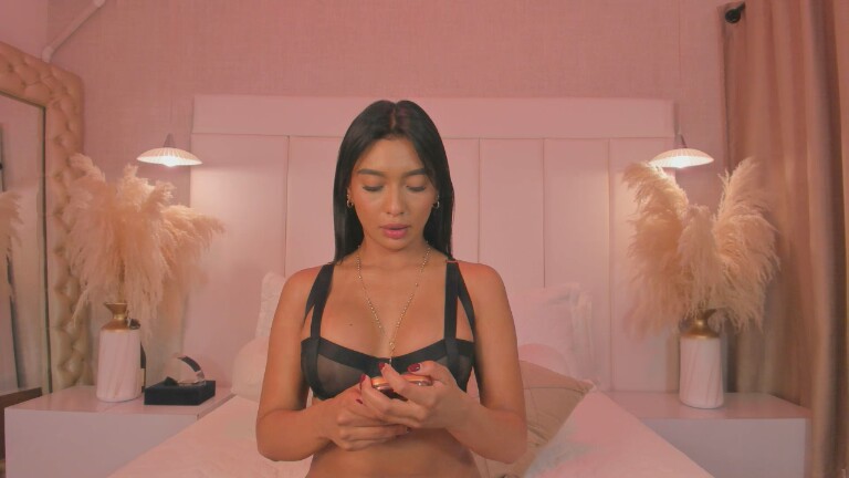 NikoJhon's Streamate show and profile