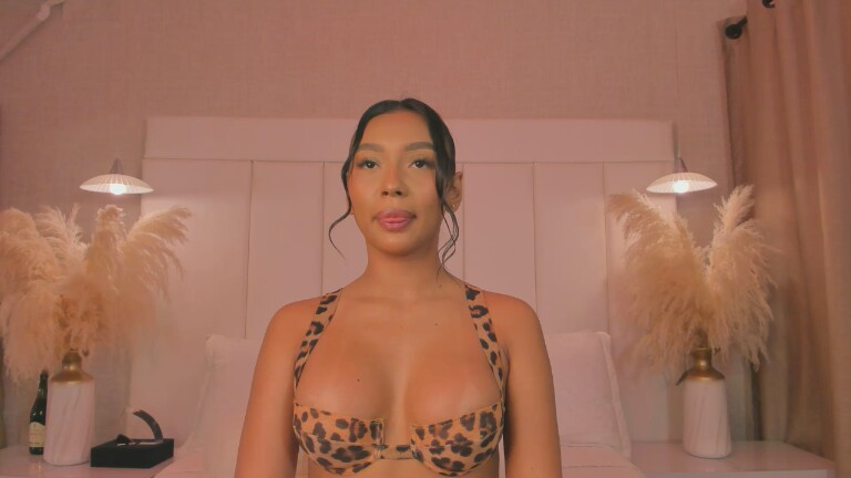 NikoJhon's Streamate show and profile