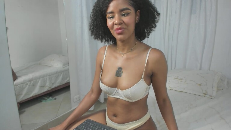 LoreyHamilton's Streamate show and profile