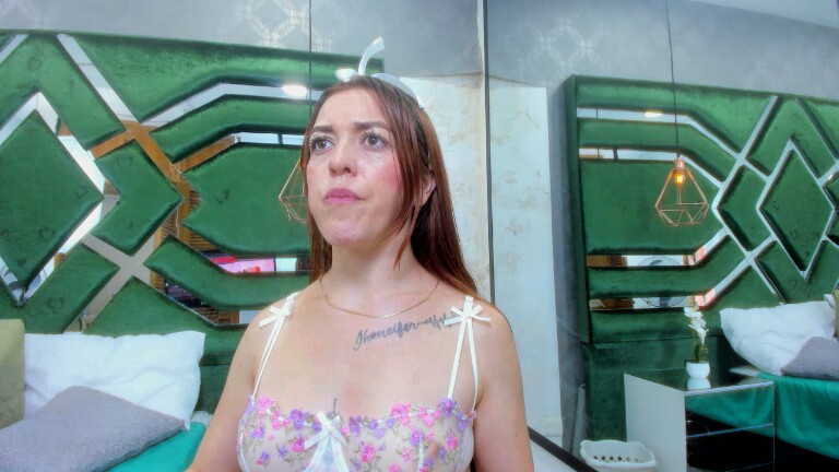 CandyStor's Streamate show and profile