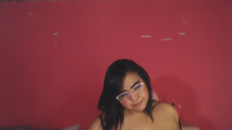 Ivy_Roo's Streamate show and profile