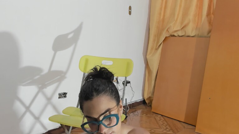 Alisonn_love's Streamate show and profile