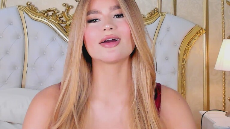 DulceHall's Streamate show and profile