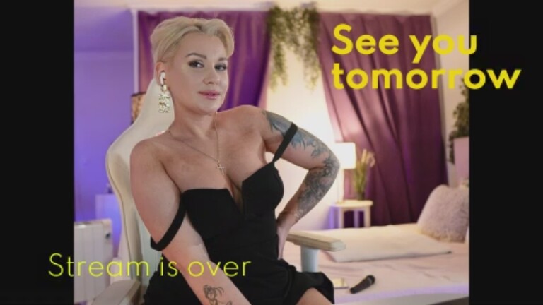 Kim_Divine's Streamate show and profile