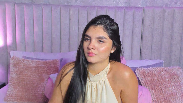 SamiLewis's Streamate show and profile