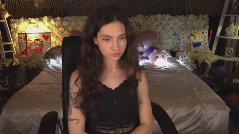 HappyFlowerr's Streamate show and profile