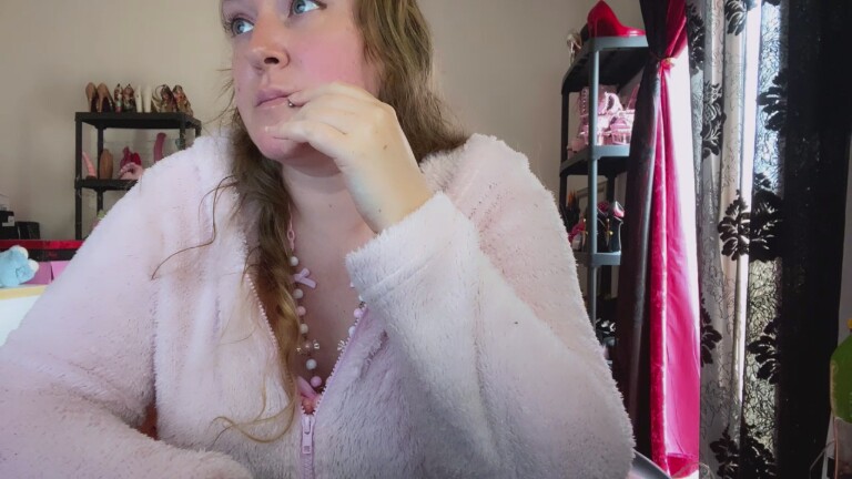 GoddessKisica's Streamate show and profile