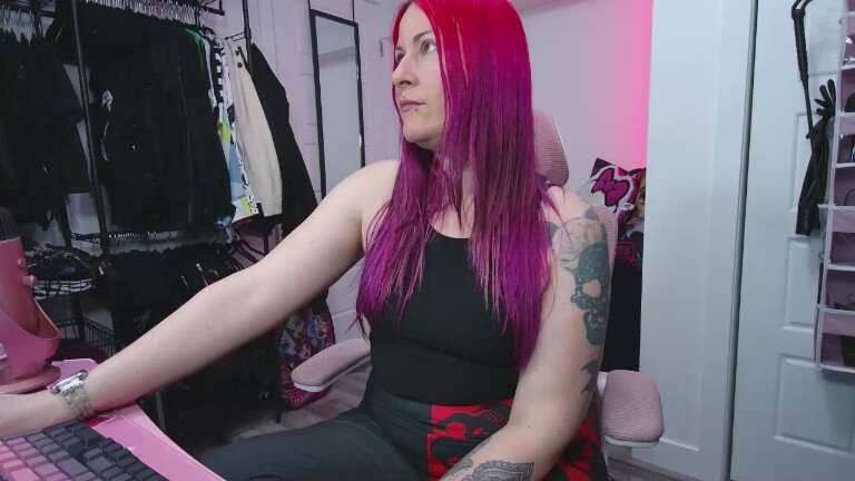 missgennyrock's Streamate show and profile