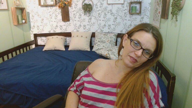 GeminiLoveXO's Streamate show and profile