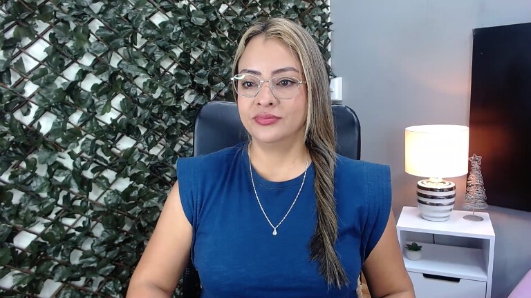 Laureen_Steele's Streamate show and profile