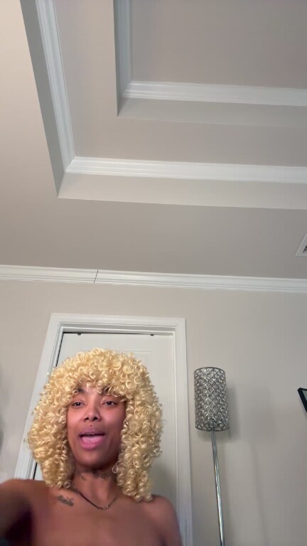 Beautifulbutterflyy's Streamate show and profile