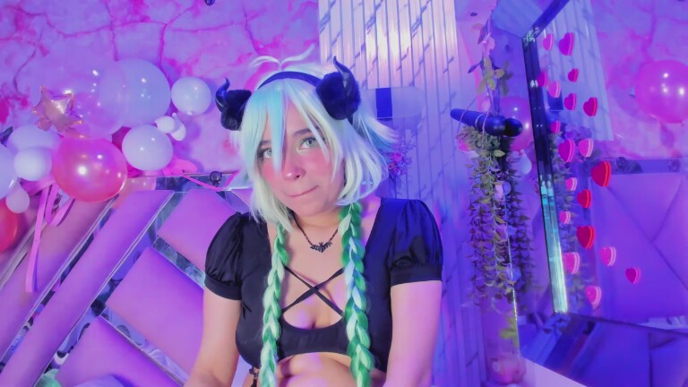 AkaneHikari's Streamate show and profile