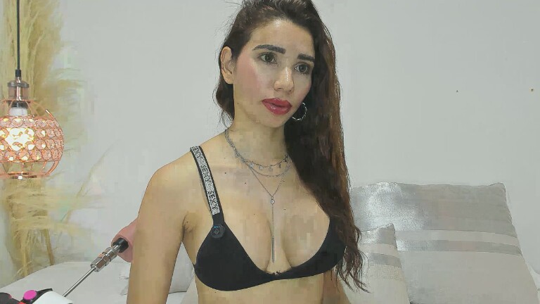 BellaSweet's Streamate show and profile