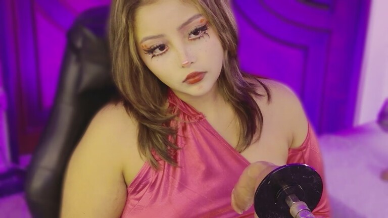 Tinie_Sofiaa's Streamate show and profile