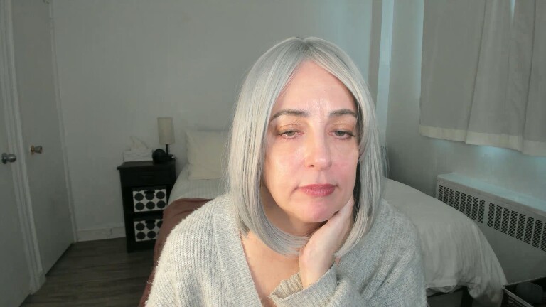 TheRealSeska's Streamate show and profile