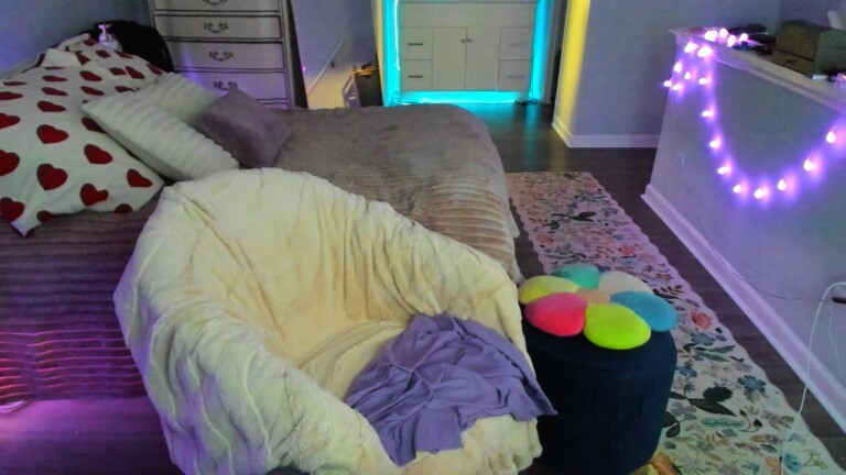 Ginavive's Streamate show and profile