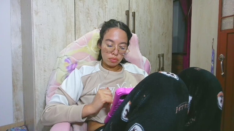 Katapalmerr's Streamate show and profile