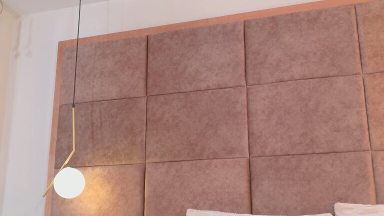 ArianaSole's Streamate show and profile