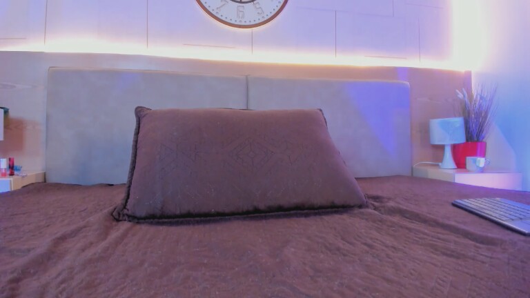 Anne_Millerr's Streamate show and profile