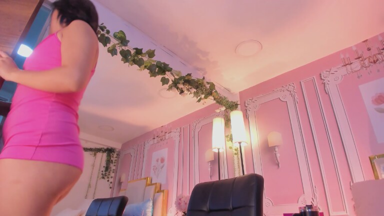 NaraSuarez's Streamate show and profile