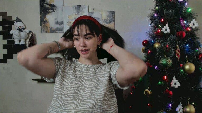 GlamNova's Streamate show and profile