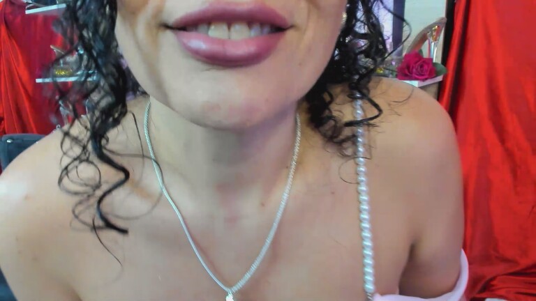 CatlinBouuvier's Streamate show and profile