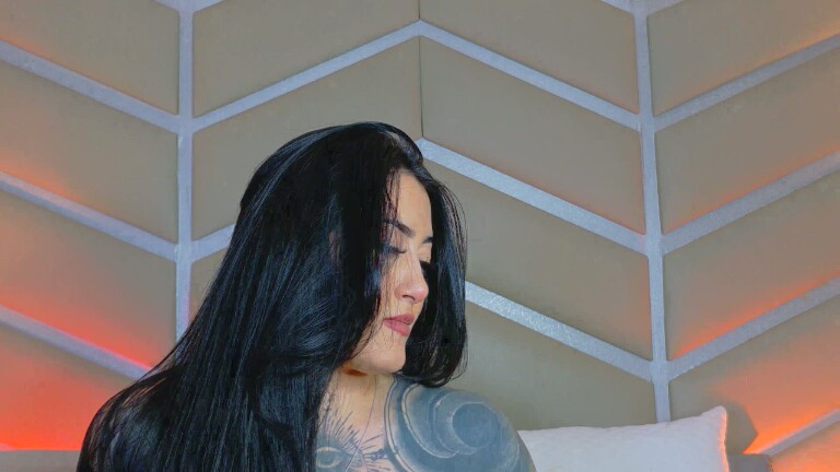 EllieKlark's Streamate show and profile