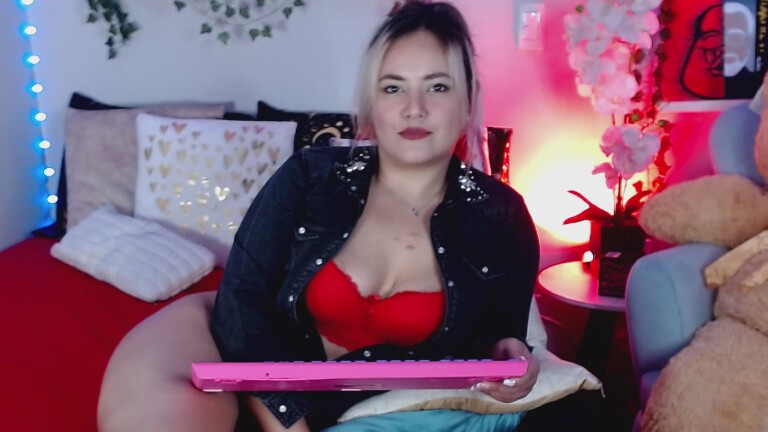 Viktoria_Blair's Streamate show and profile