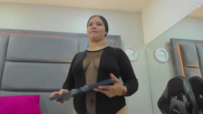 NahiaMonet's Streamate show and profile