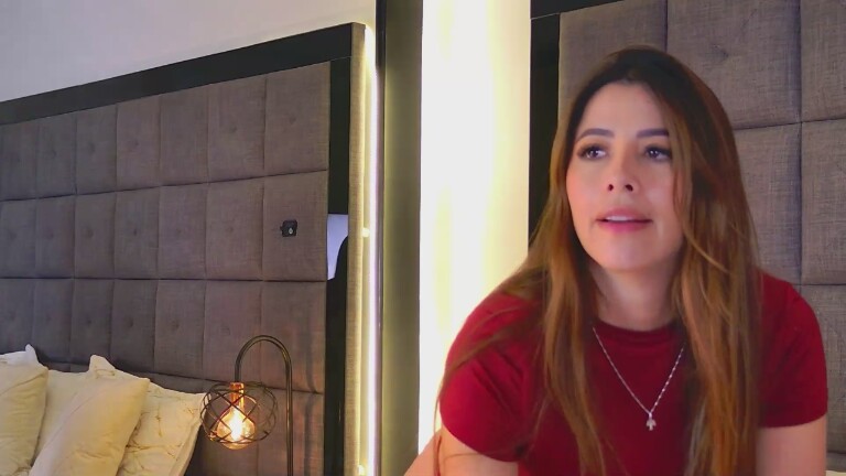 NinaVillalobos's Streamate show and profile