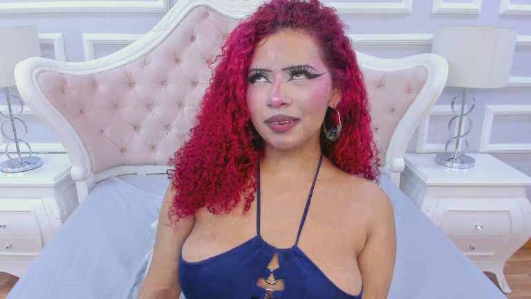 IdunBrunette's Streamate show and profile