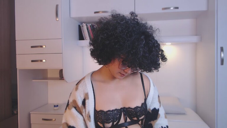 MartinaRuis's Streamate show and profile