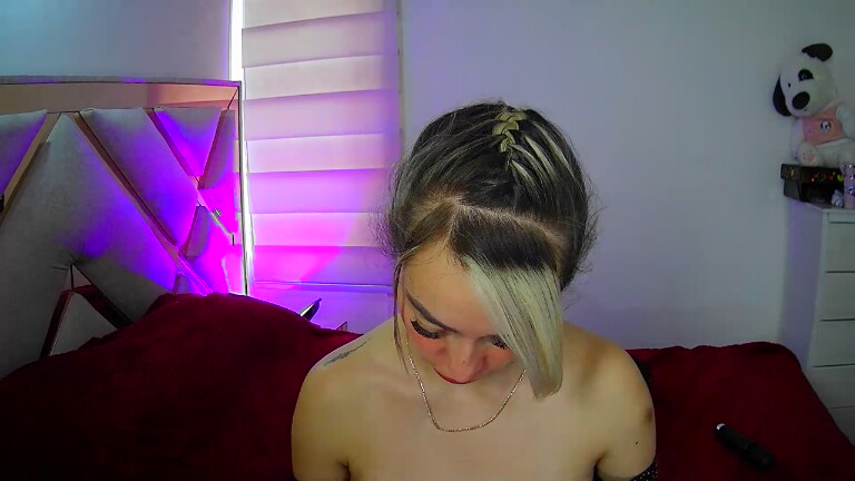 PaolaSaieh's Streamate show and profile