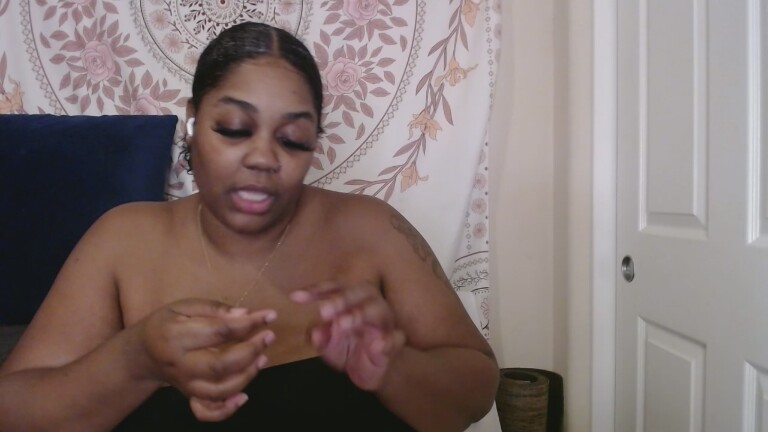 ChloeBankz's Streamate show and profile