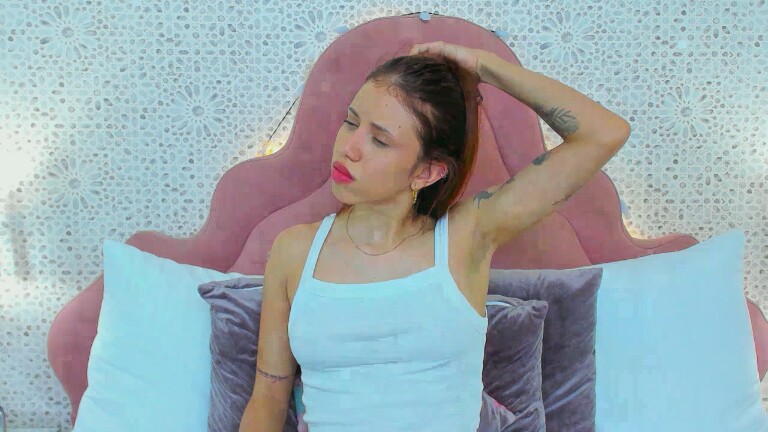 AriadnaOwenss's Streamate show and profile