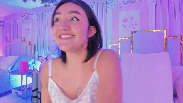 NaraSuarez's Streamate show and profile