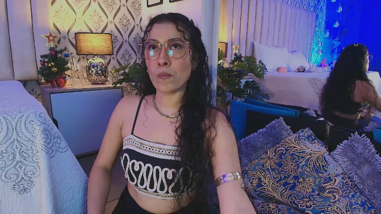 Emma_Lunny's Streamate show and profile