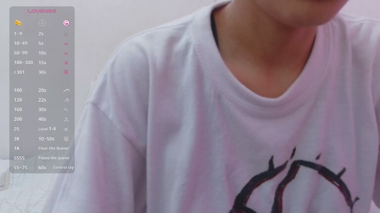 yourcuteneighbourr's Streamate show and profile