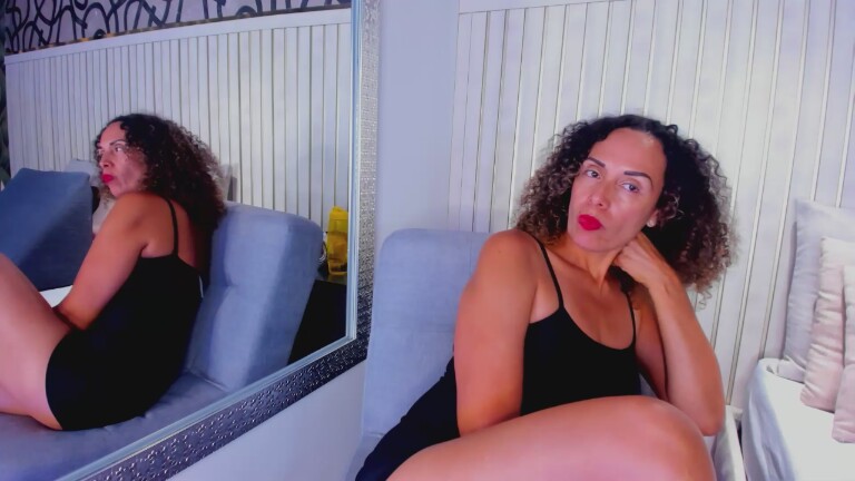 AliciaMonroee's Streamate show and profile