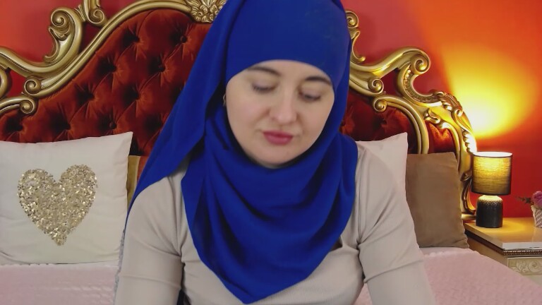 ANNALYAx's Streamate show and profile