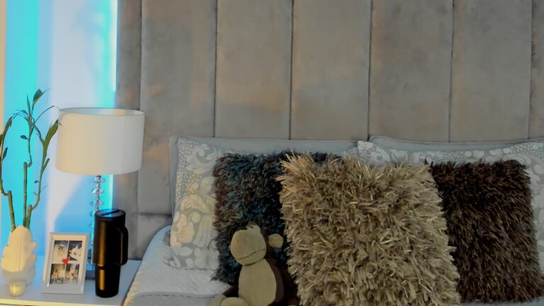 MartinaRiveraa's Streamate show and profile