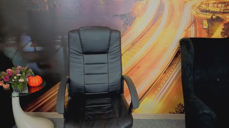 SofiaChastain's Streamate show and profile