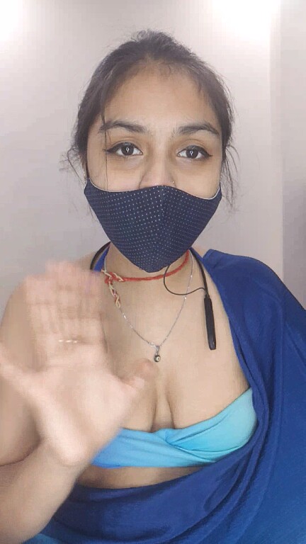 NaughtyAnika's Streamate show and profile