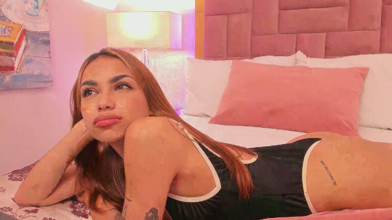 AnnieAdaams's Streamate show and profile