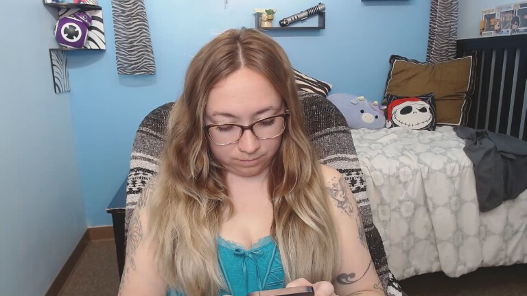 SkyJonesXO's Streamate show and profile