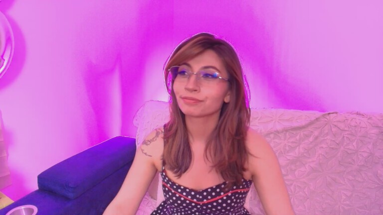 Selene_Leon's Streamate show and profile