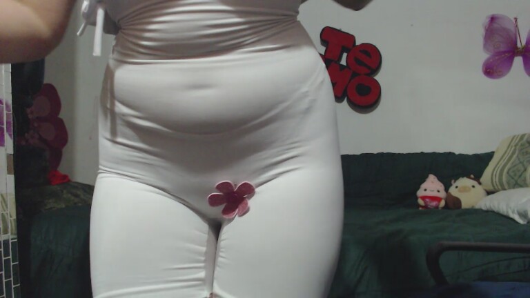 Angela18honey's Streamate show and profile