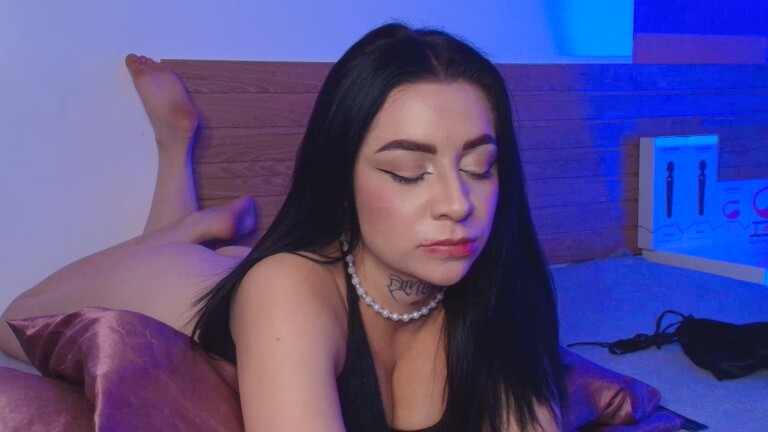 BrunaFoster's Streamate show and profile