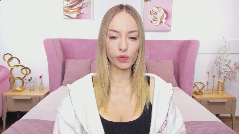 NaomiLelit's Streamate show and profile