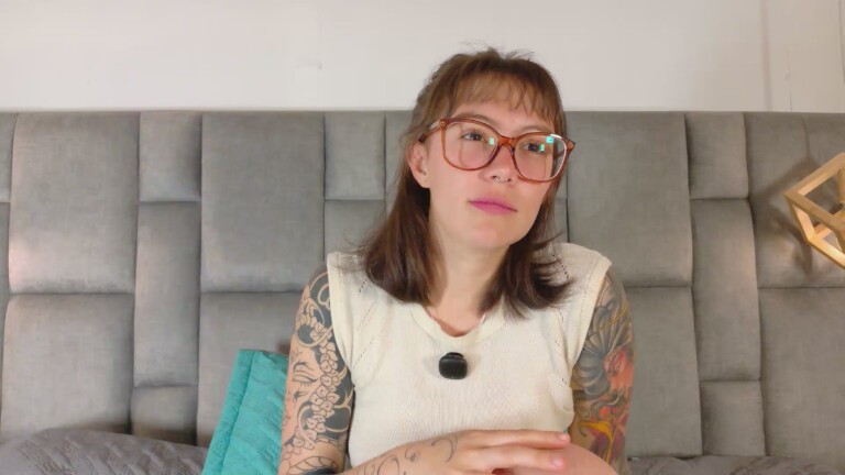 Isabella_Stewart's Streamate show and profile